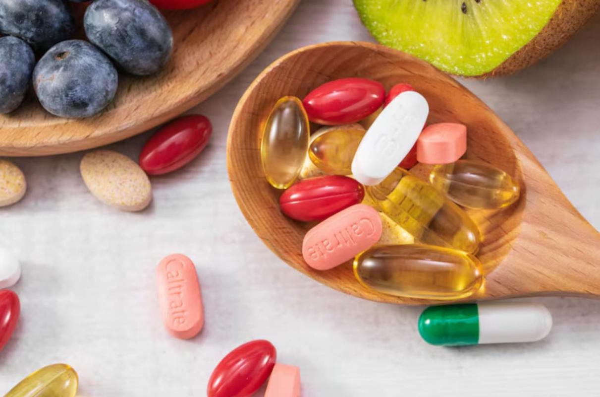 Vitaminler Hangi Kimyasal Formlarda Kullanılır? Gıda, İlaç ve Kozmetikte Farklılaşma